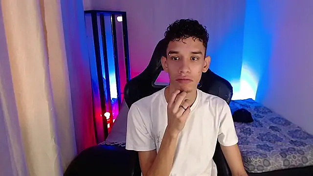 YorYo_hotn Webbikameraesitys