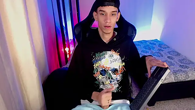 Webkamerová show YorYo_hot