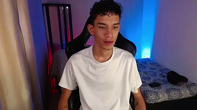 YorYo_hot webcam show