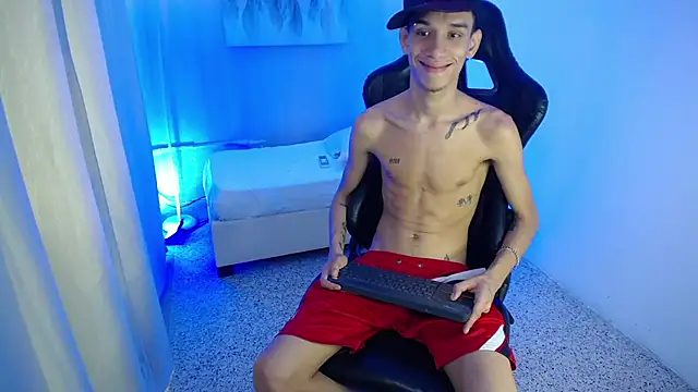 YorYo_hotn Webbikameraesitys