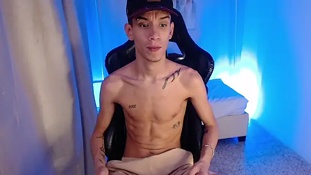 YorYo_hot Webcamshow