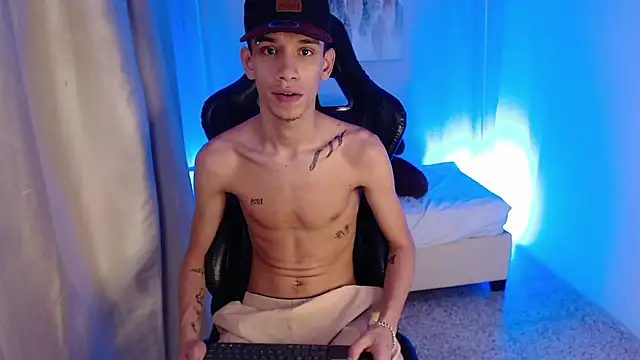 YorYo_hot Webcamshow