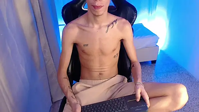 YorYo_hotn Webbikameraesitys