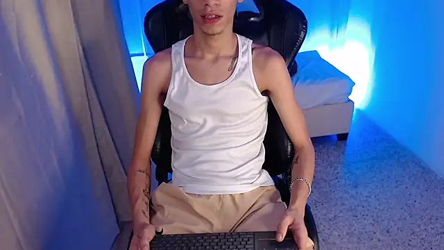 YorYo_hot Webcam Show