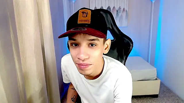YorYo_hot – webcam-show