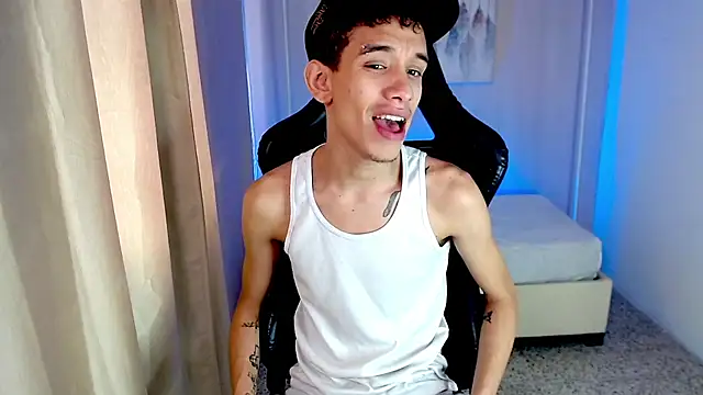Show de YorYo_hot na webcam