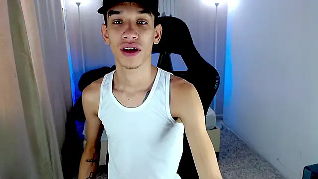 YorYo_hot Webcamshow