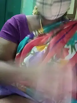 Tamil-lakhmi's Webcam Show