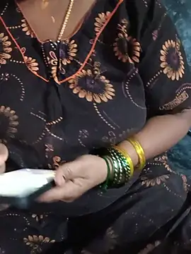 Show de Tamil-lakhmi na webcam
