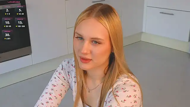 Chat +18 de HanneloreChemell ao vivo