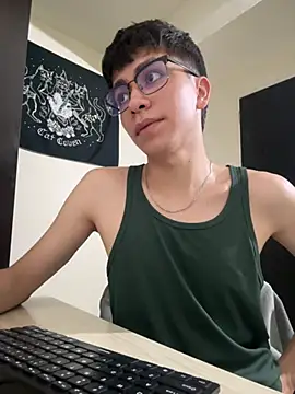 ThomasTorress – webcam-show