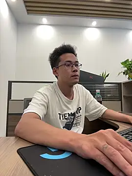 HHAA1992 Pertunjukan Webcam
