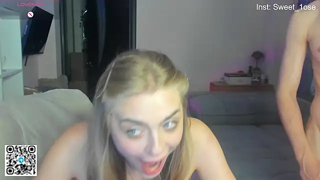 Show de sweetlose na webcam