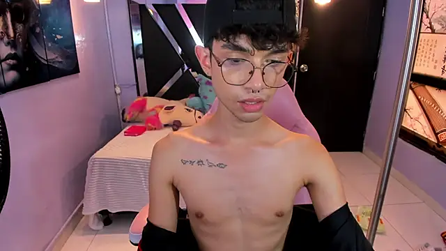 LiamHeatx – webcam-show