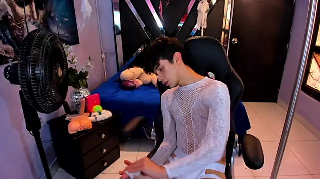 LiamHeatx – webcam-show