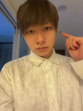 ovo_uu Show Webcam