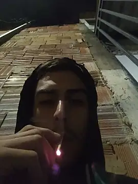 Miguel_xxt Pertunjukan Webcam