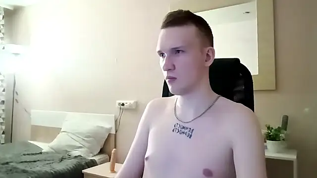Pokazy przed kamerką – Kyle_Sweet_