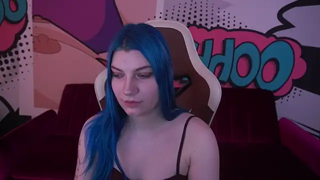 Show modela SallyMoonn na web-kameri