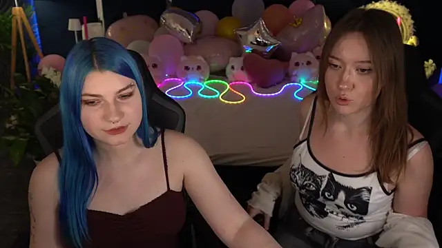 SallyMoonn's Webcam Show