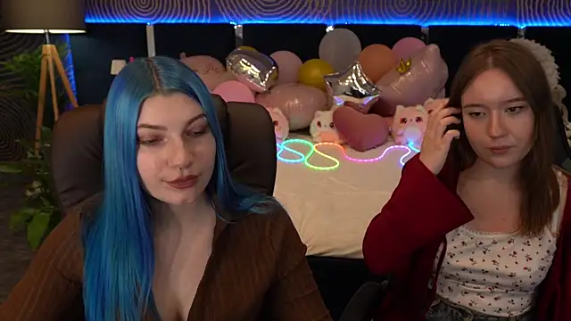 Chatroom XXX en direct de SallyMoonn