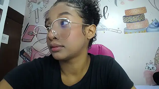 Doll-Star Webcamshow
