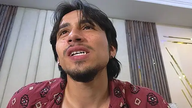 LatinShortt's Webcam Show