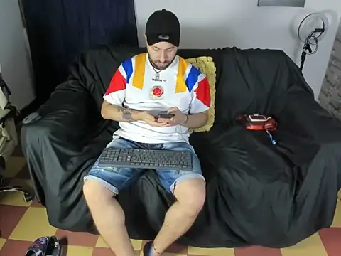 mike_lovers_ Webcam Show