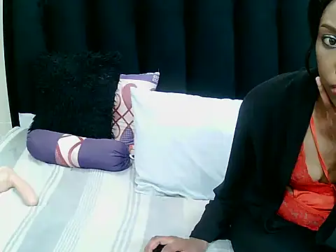ImanAllurexxxx Chat XXX in diretta