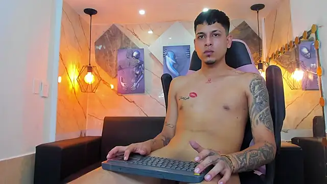 Klaar_Blessed webcam show