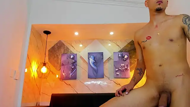 Show modela Klaar_Blessed na web-kameri