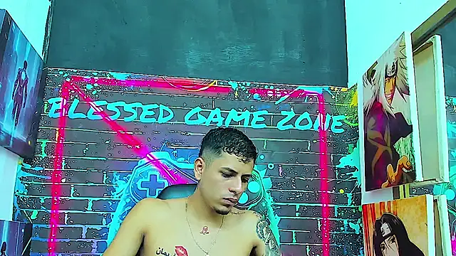 Show modela Klaar_Blessed na web-kameri