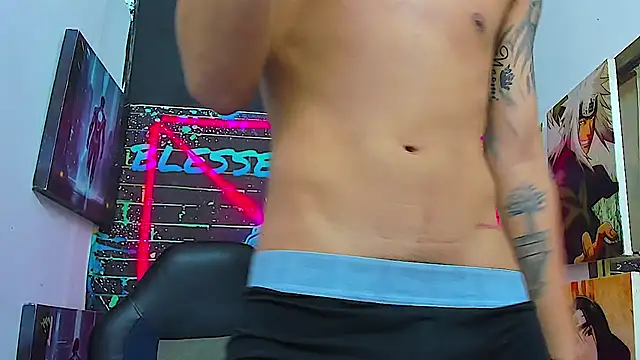 Klaar_Blessed 网络视讯表 演