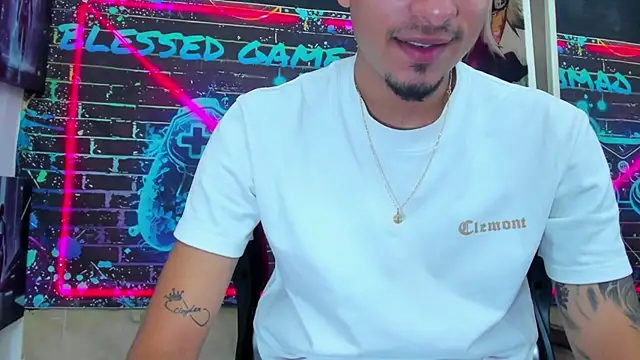 Show modela Klaar_Blessed na web-kameri