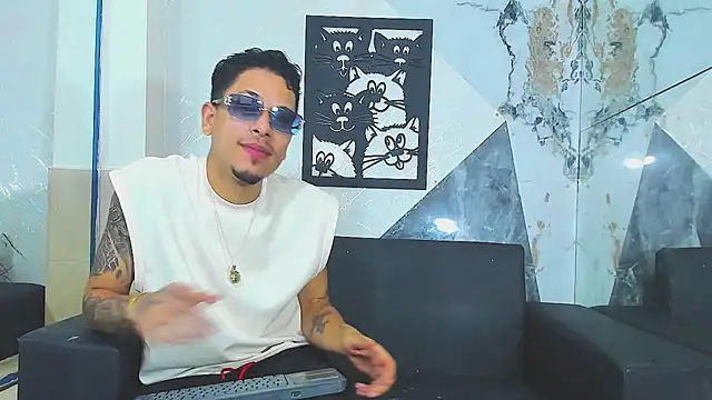 Klaar_Blessed: вебкам-шоу