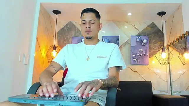 Klaar_Blessed's Webcam Show