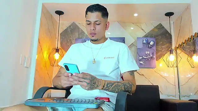 Klaar_Blessed: вебкам-шоу