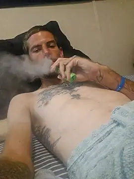 whiteboy4200: διαδικτυακό σόου στην κάμερα