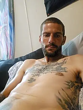 whiteboy4200's Webcam Show