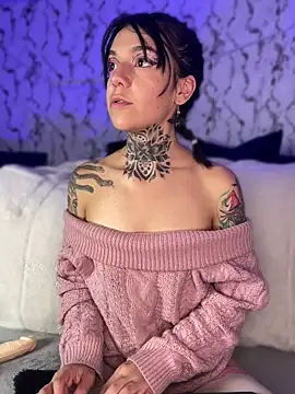 Chatroom XXX en direct de Lunai_gh