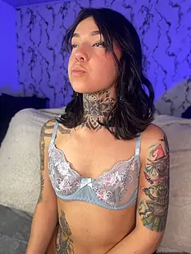 Lunai_gh Chat XXX live