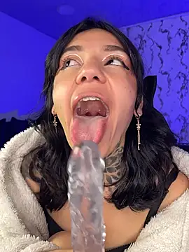 Czat XXX na żywo – Lunai_gh