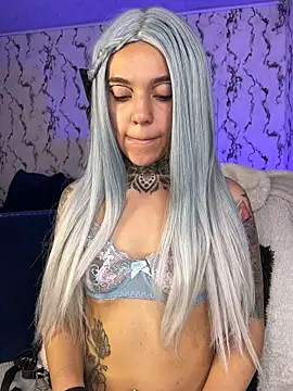 Lunai_gh – Live XXX-chat