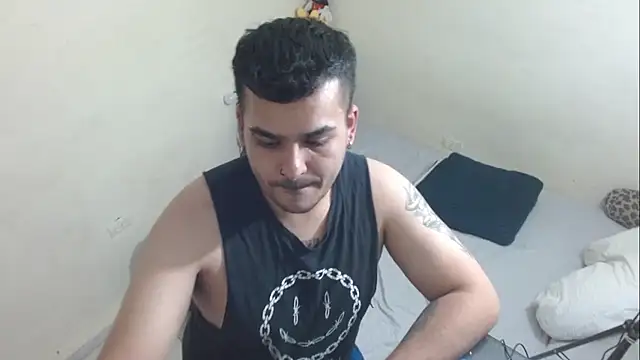 Вебкам-шоу LatinBearX