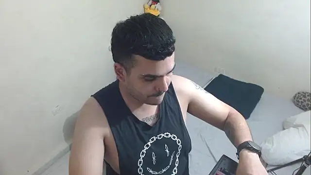LatinBearXn Webbikameraesitys