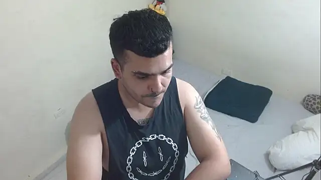 LatinBearX – webcam-show