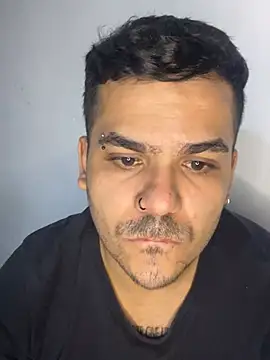 LatinBearX Webcamshow