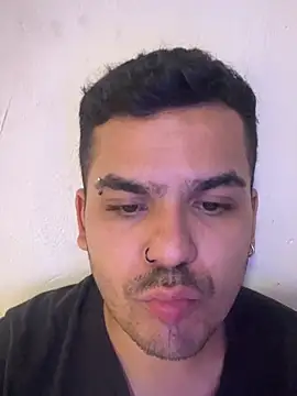 LatinBearX's Webcam Show