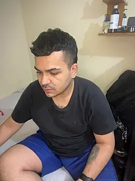 LatinBearX webkamerás műsora