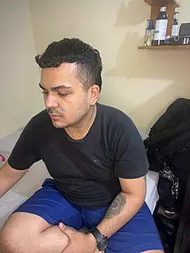LatinBearX's Webcam Show